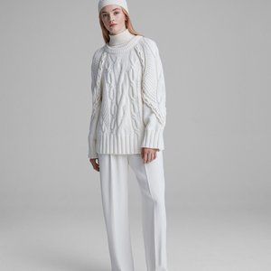 Cub Monaco Cable Crew cotton sweater, white, size M -used